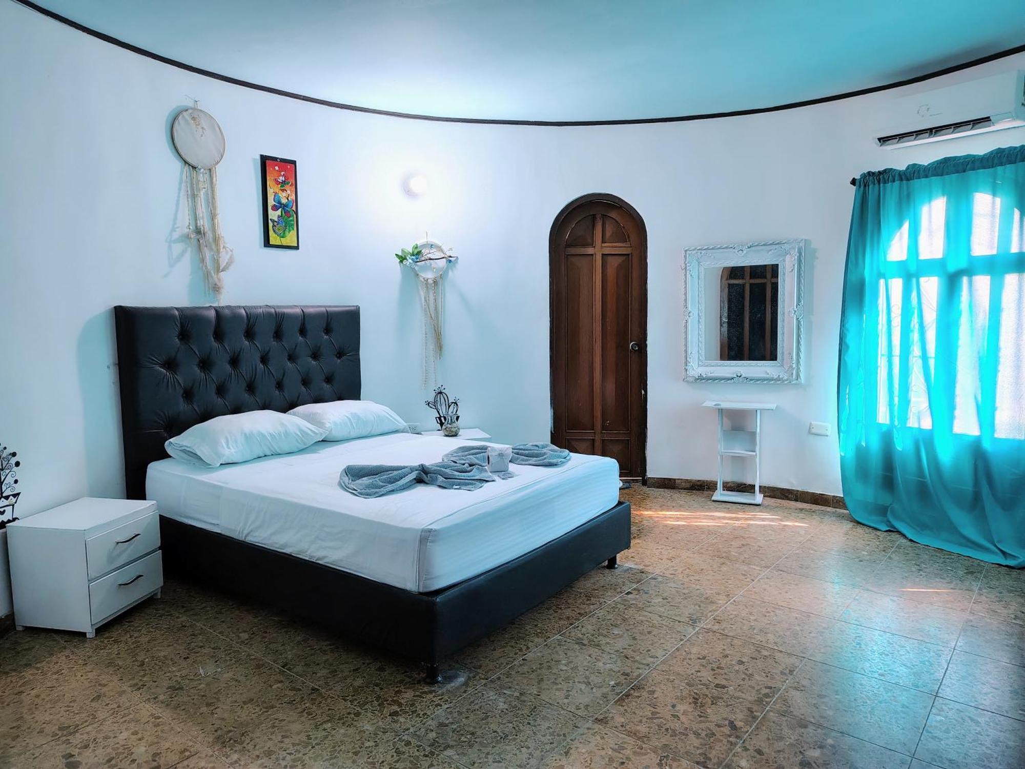 The Chill In Mansion Hostel Santa Marta Exteriör bild