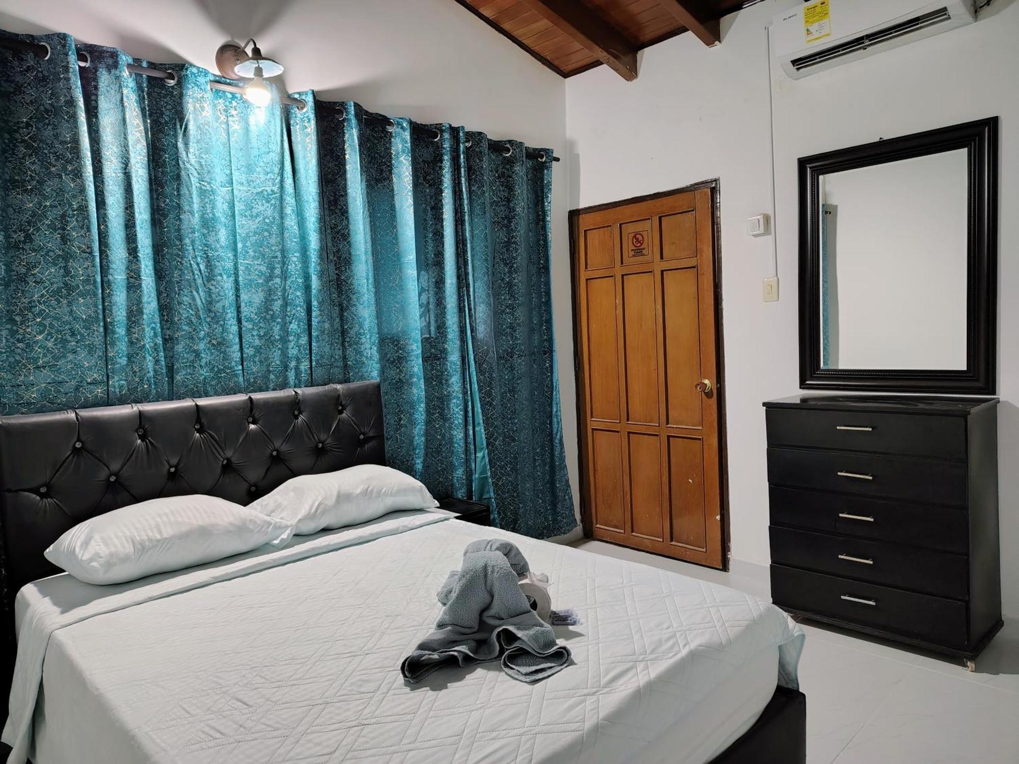 The Chill In Mansion Hostel Santa Marta Exteriör bild