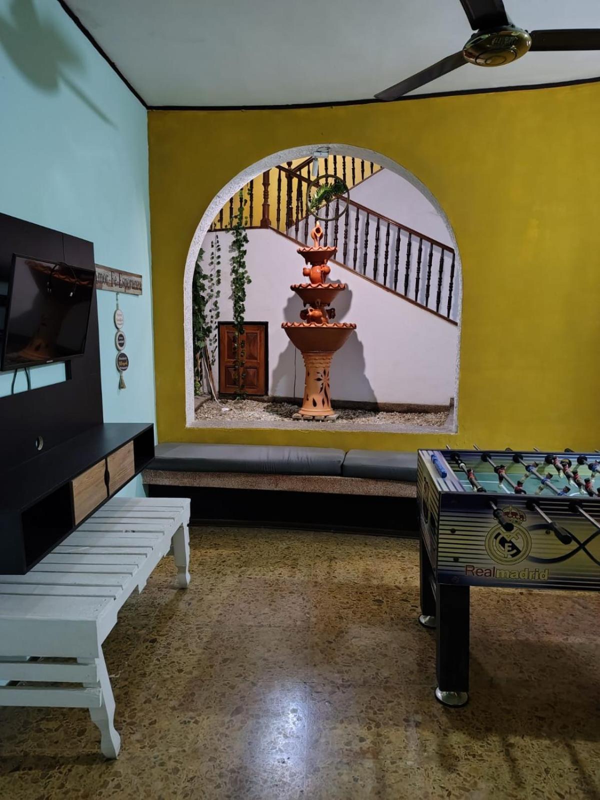 The Chill In Mansion Hostel Santa Marta Exteriör bild