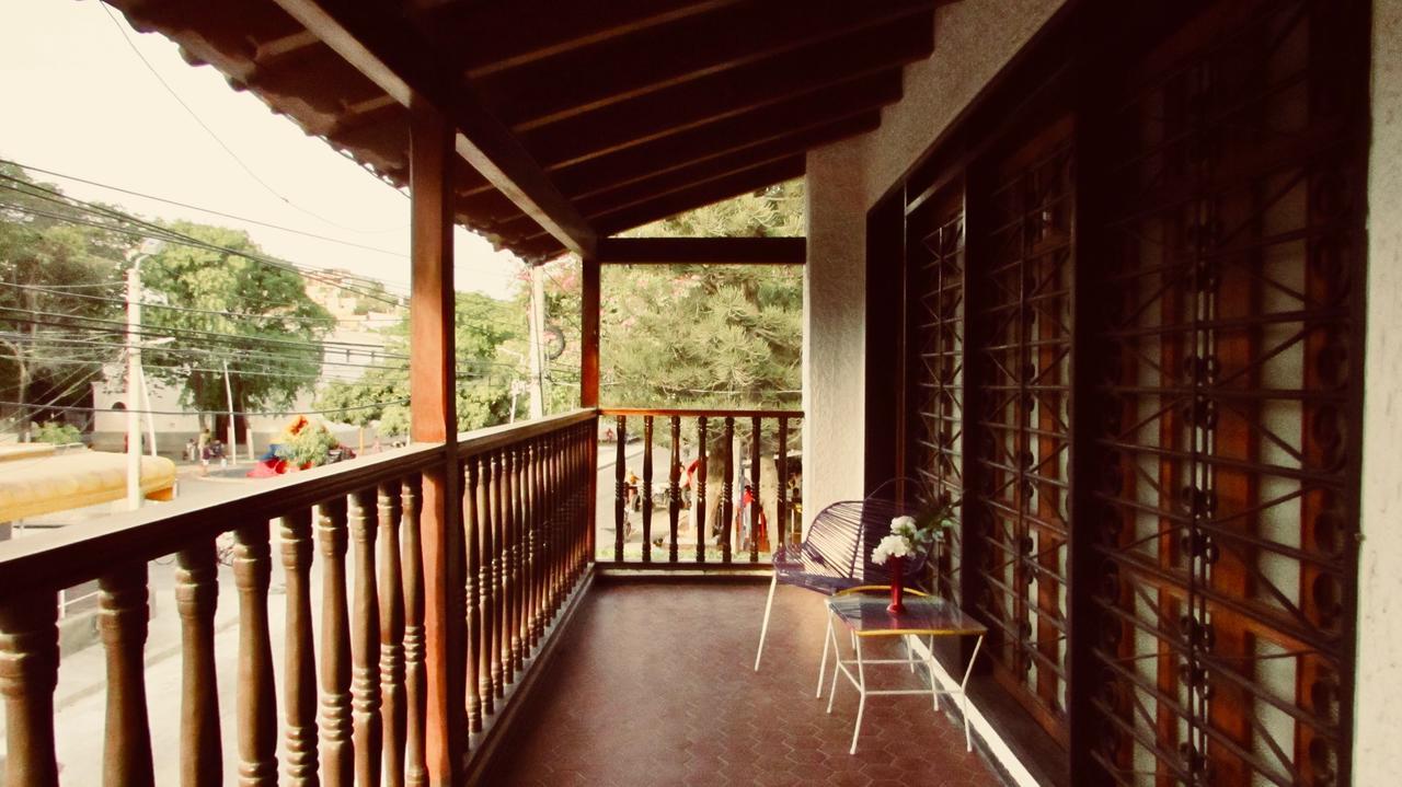 The Chill In Mansion Hostel Santa Marta Exteriör bild